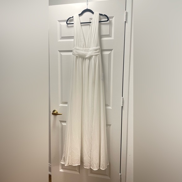 lulus heavenly hues white maxi dress Lulu's Heavenly Hues White Boho Chic Goddess V-Neck Maxi Dress size Large Tall